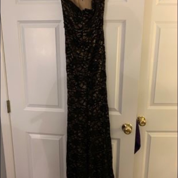 Lace classy prom dress - Picture 3 of 3